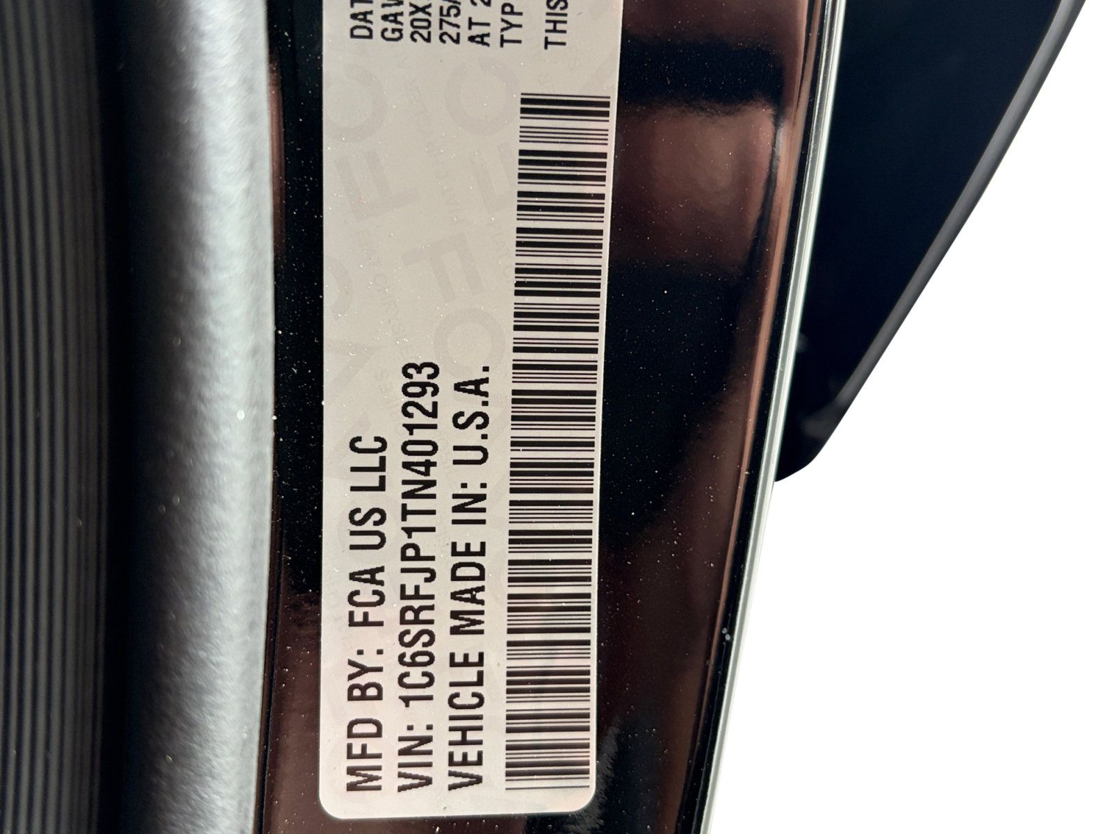 New 2026 RAM 1500 Laramie AWD/4WD image 34