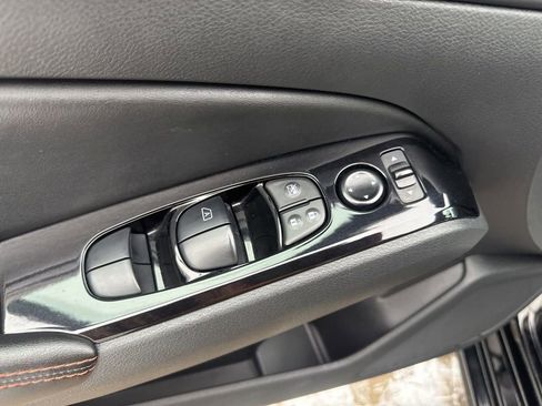 Used 2024 Nissan Altima 2.5 SR image 20