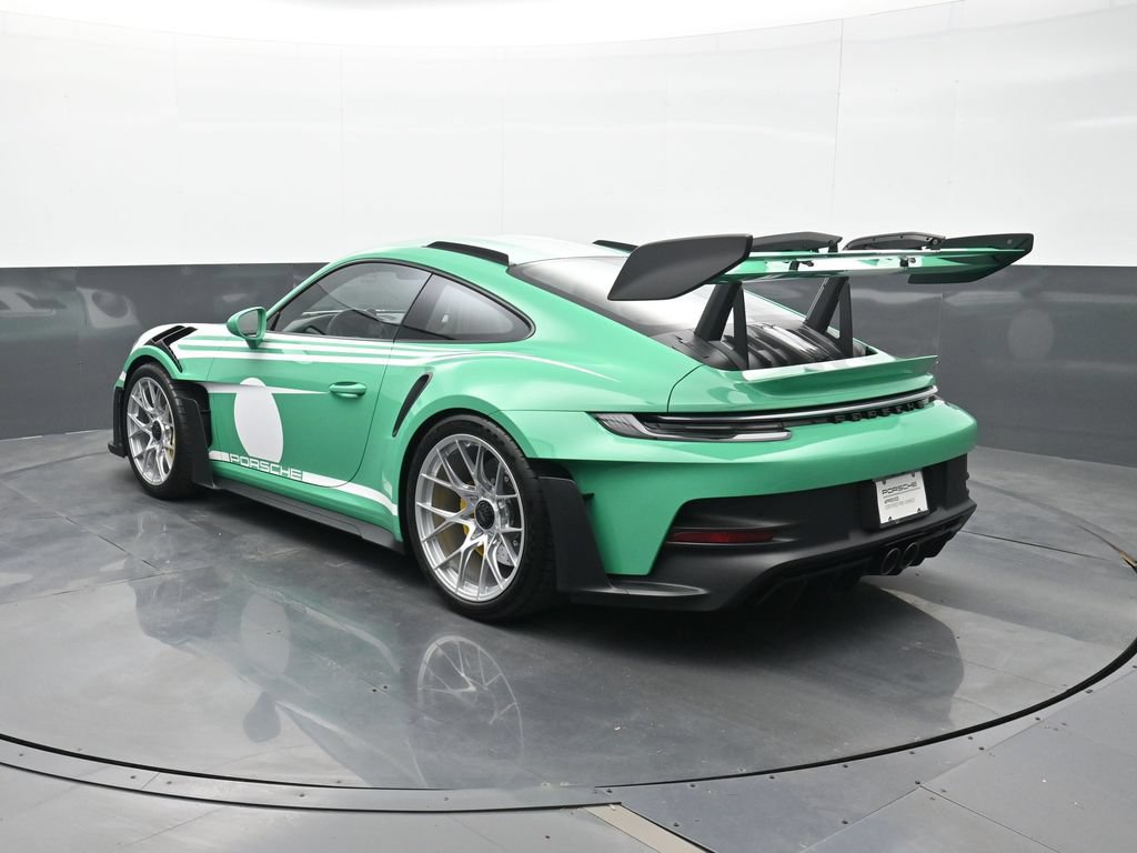Certified 2025 Porsche 911 GT3 RS RWD image 3