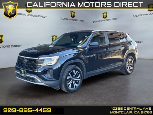 Used 2024 Volkswagen Atlas Cross Sport SE image 1