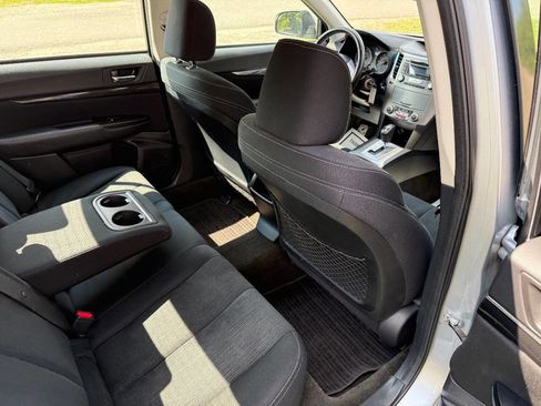 Used 2013 Subaru Legacy 2.5i Sport image 12