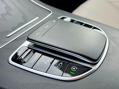 Certified 2022 Mercedes-Benz E 350 4MATIC Sedan image 33