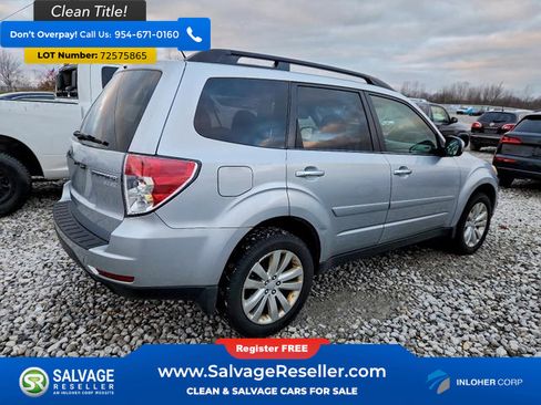 Used 2013 Subaru Forester 2.5X Premium w/ All-Weather Plus Pkg image 4