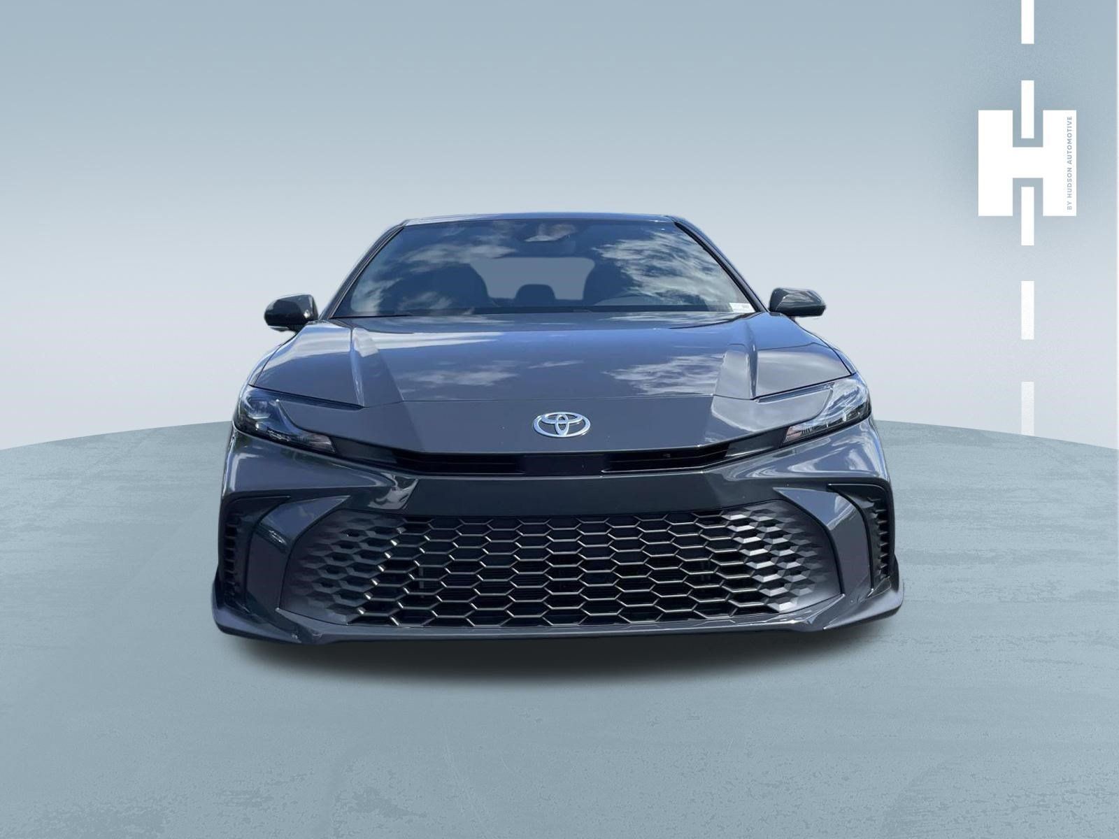Used 2026 Toyota Camry SE w/ Convenience Package FWD image 2