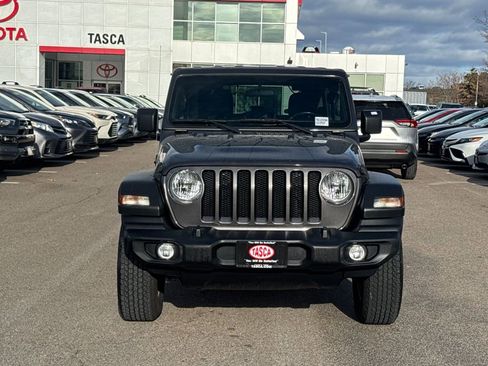 Used 2021 Jeep Wrangler Unlimited Sport image 2