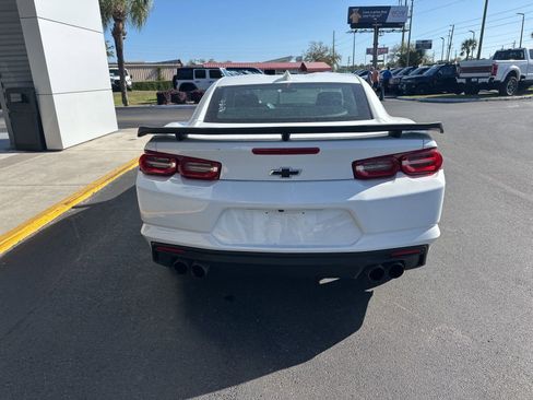 Used 2023 Chevrolet Camaro LT image 4