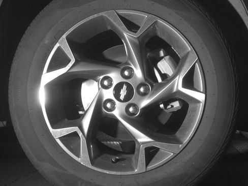 Used 2025 Chevrolet Trax LT w/ LT Convenience Package image 13