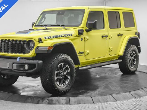 Used 2024 Jeep Wrangler Unlimited Rubicon 4xe image 3