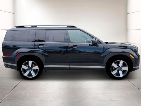 New 2026 Hyundai Santa Fe Limited FWD image 9