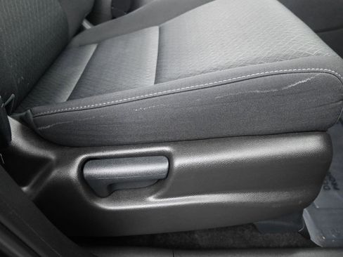 Used 2017 Honda Ridgeline Sport image 10