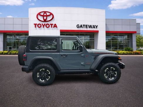 Used 2026 Jeep Wrangler Rubicon w/ Safety Group AWD/4WD image 4