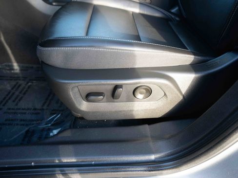 Used 2024 Buick Envision Preferred image 12