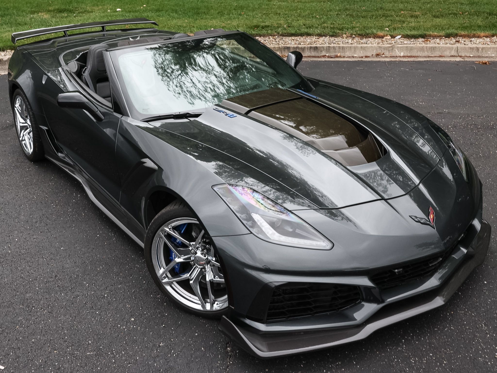 Used 2019 Chevrolet Corvette ZR1 RWD image 15