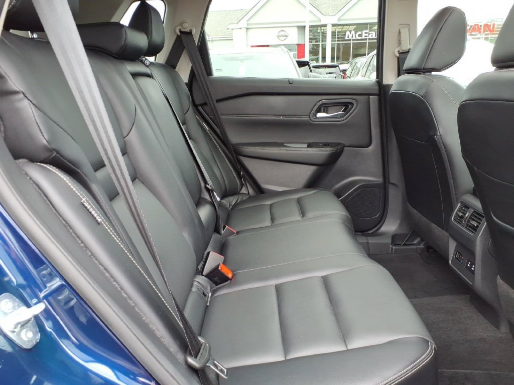 Certified 2024 Nissan Rogue SL w/ SL Premium Package AWD/4WD image 11