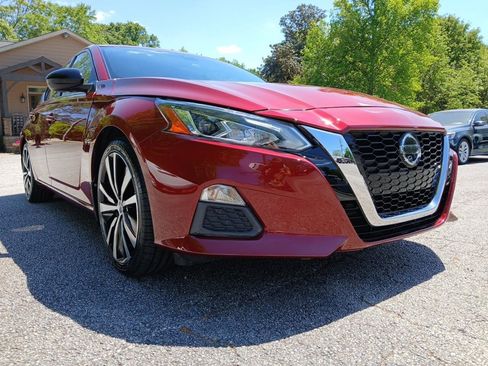 Used 2022 Nissan Altima 2.5 SR image 4