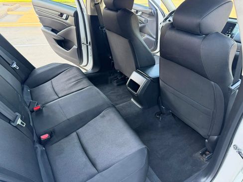 Used 2018 Honda Accord LX image 20