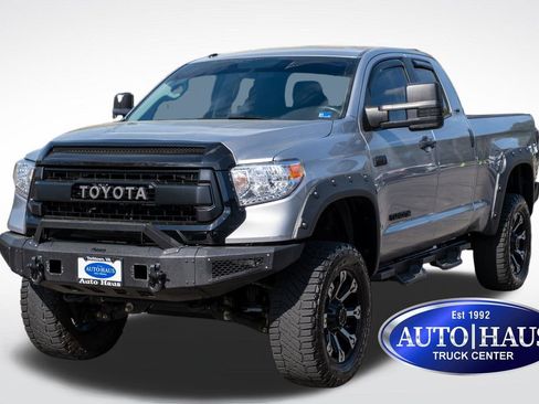 Used 2016 Toyota Tundra SR5 AWD/4WD image 1