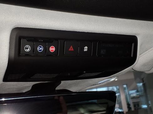 Used 2020 Chevrolet Corvette Stingray Premium Cpe w/ 3LT Preferred Equipment Group image 27