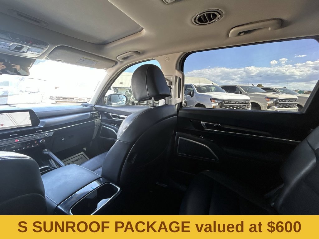 Used 2024 Kia Telluride S w/ S Sunroof Package AWD/4WD image 3