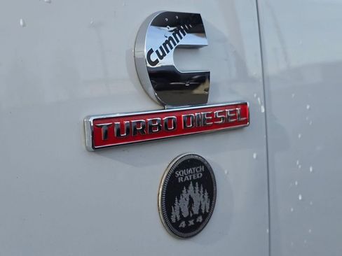 Used 2020 RAM 3500 Laramie image 19