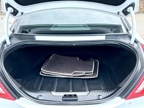 Used 2012 Jaguar XJ L Supercharged image 24