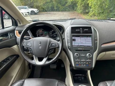 Used 2015 Lincoln MKC AWD w/ Equipment Group 102A Reserve image 24