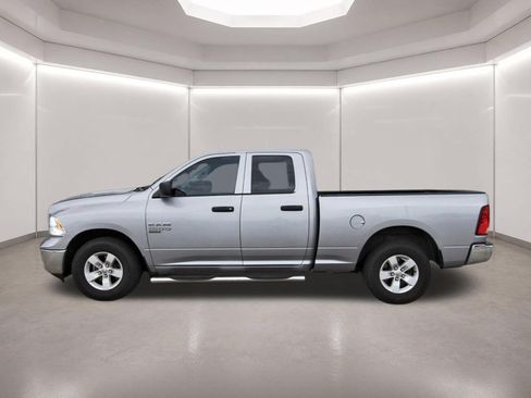 Used 2019 RAM 1500 Tradesman w/ Chrome Plus Package RWD image 4