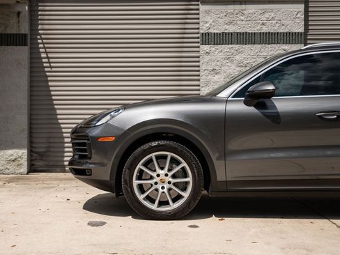 Used 2019 Porsche Cayenne S AWD/4WD image 19