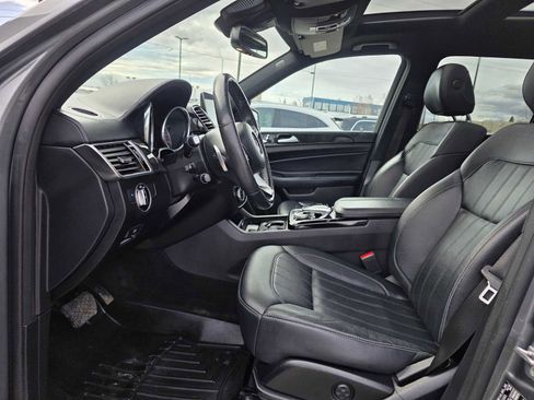 Used 2019 Mercedes-Benz GLS 450 4MATIC image 23
