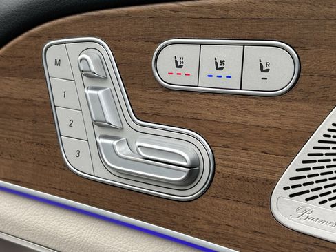 Certified 2023 Mercedes-Benz GLS 450 4MATIC image 36