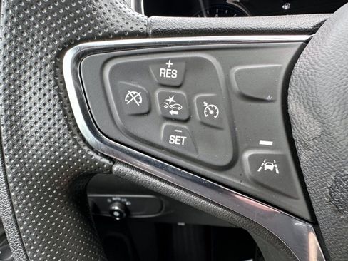Used 2023 Chevrolet Equinox LS w/ LS Convenience Package AWD/4WD image 16