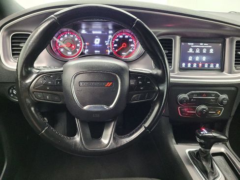 Used 2022 Dodge Charger SXT RWD image 22