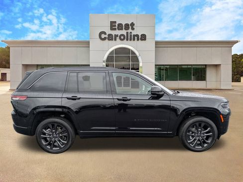 New 2026 Jeep Grand Cherokee Limited Reserve image 2