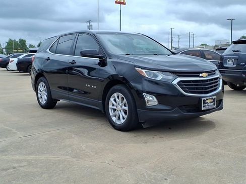 Used 2020 Chevrolet Equinox LT FWD image 3