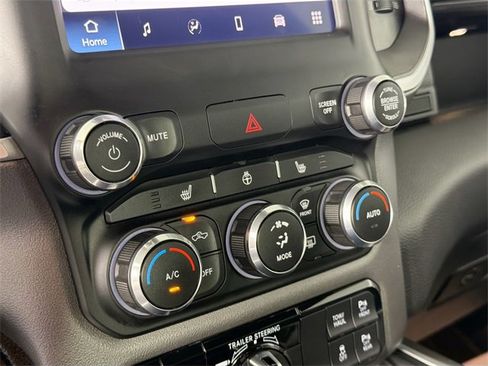 Used 2022 RAM 1500 Big Horn image 14