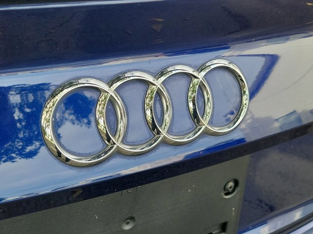 Used 2019 Audi RS 5 w/ Black Optic Carbon Package AWD/4WD image 11