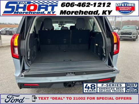 New 2025 Ford Expedition Max Active image 45