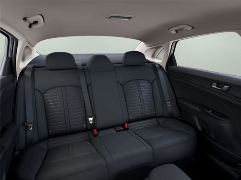New 2026 Kia K5 LXS FWD image 16