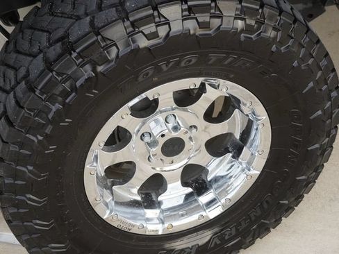 Used 2020 Jeep Wrangler Sport AWD/4WD image 11
