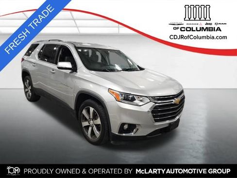 Used 2018 Chevrolet Traverse LT AWD/4WD image 1