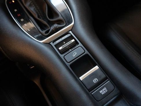 Used 2024 Honda HR-V EX-L image 25