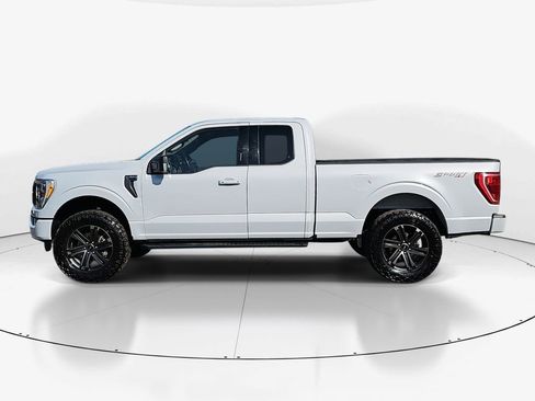 Used 2022 Ford F150 XLT w/ Equipment Group 302A High image 8