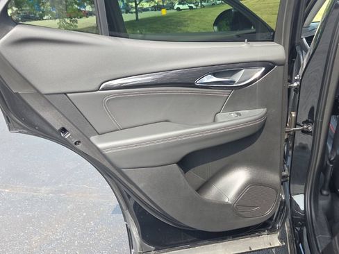 Used 2023 Buick Envision Essence w/ Sport Touring Package AWD/4WD image 18
