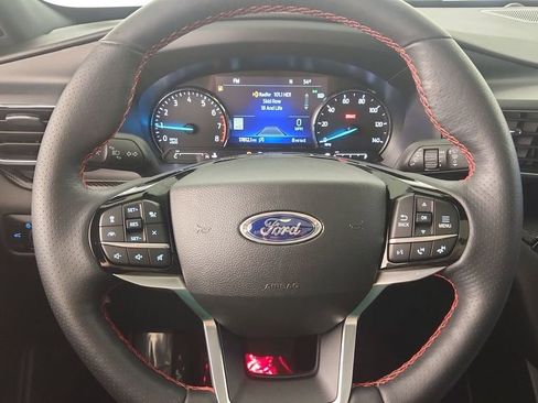 Used 2023 Ford Explorer ST-Line w/ Class IV Trailer Tow Package image 12