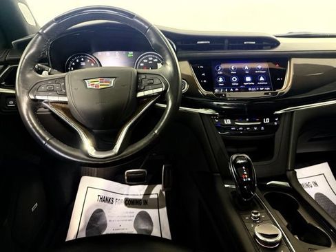 Used 2024 Cadillac XT6 Sport w/ Platinum Package AWD/4WD image 24