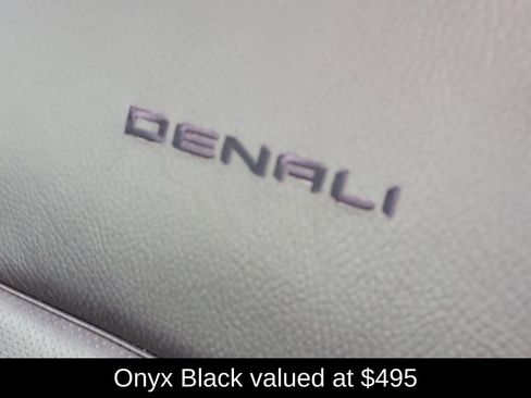Used 2021 GMC Yukon Denali w/ Denali Premium Package image 7