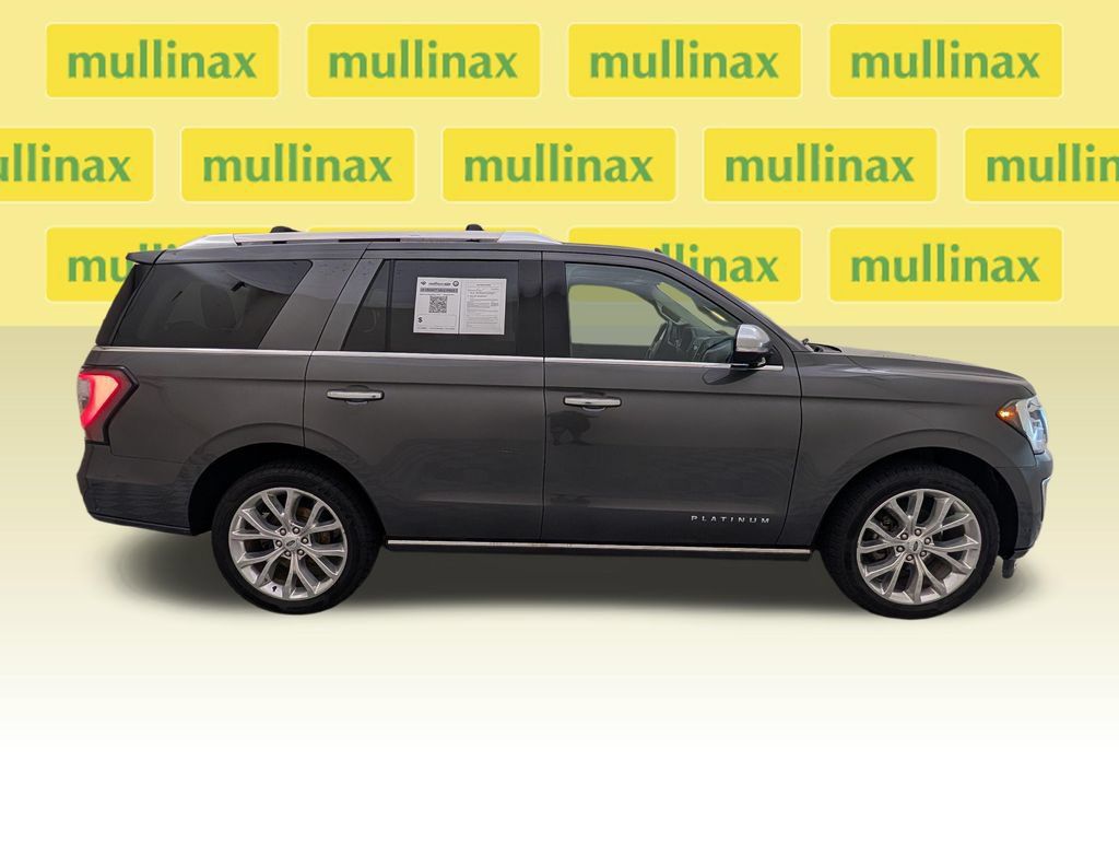 Used 2019 Ford Expedition Platinum AWD/4WD image 2