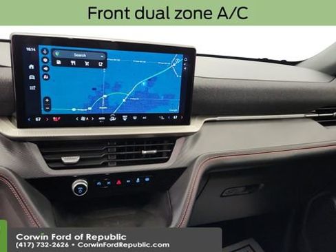 Used 2025 Ford Explorer ST-Line image 23