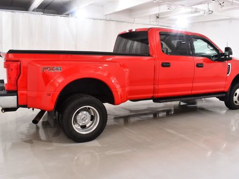 Used 2017 Ford F350 XLT AWD/4WD image 11