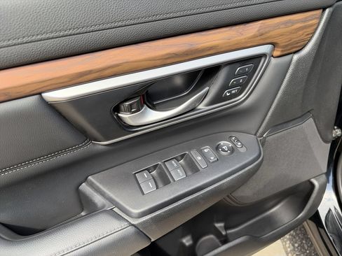Used 2021 Honda CR-V Touring image 19